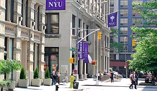 NYU大学城|华盛顿广场校区的房价与租金市场